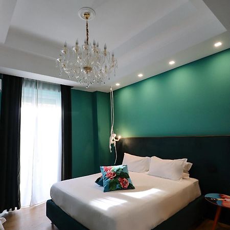 بيسكارا Aron Only Suites Bed And Breakfast المظهر الخارجي الصورة