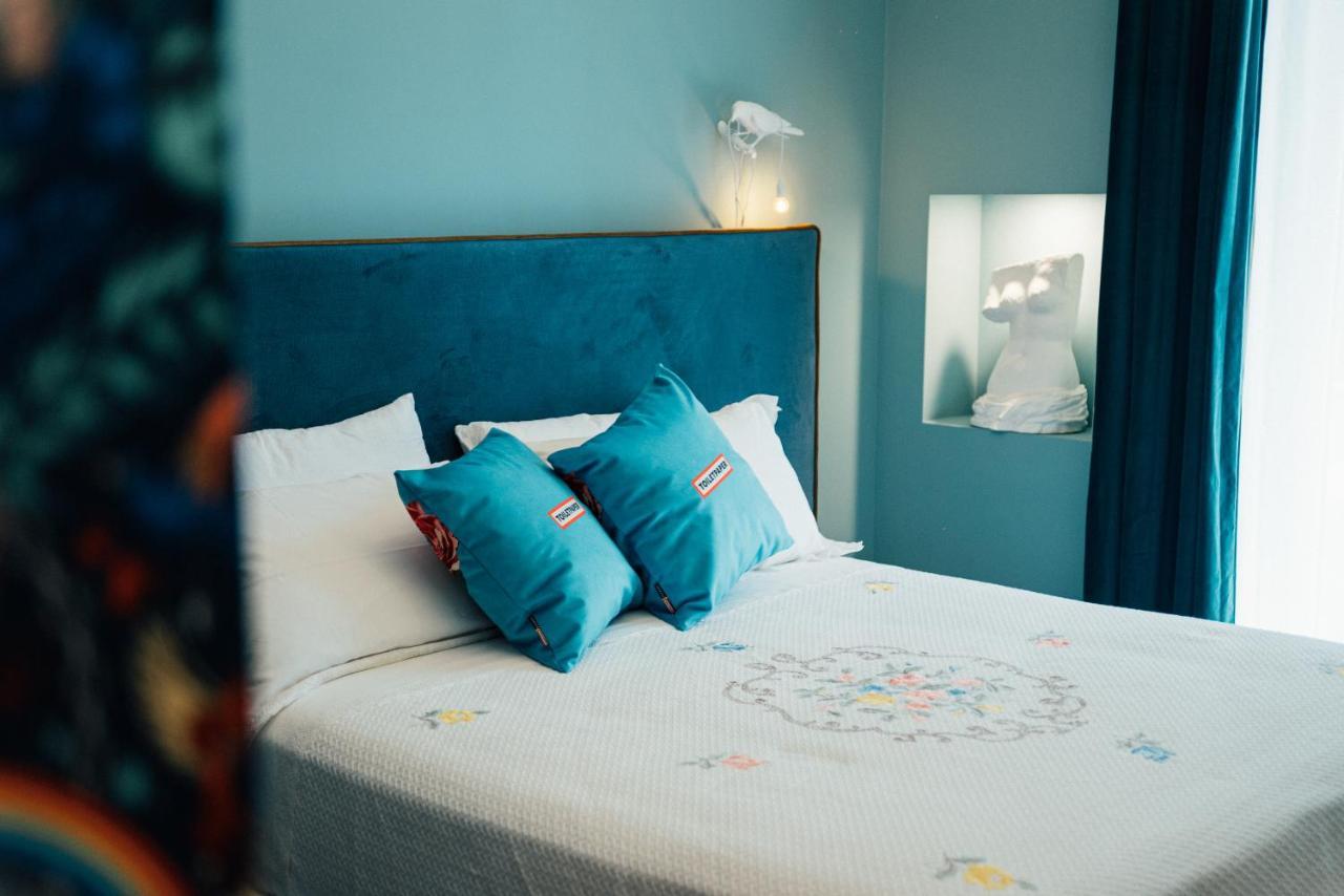 بيسكارا Aron Only Suites Bed And Breakfast المظهر الخارجي الصورة