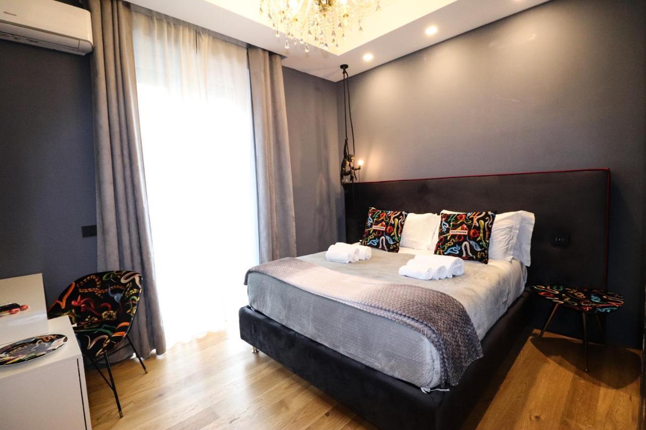 بيسكارا Aron Only Suites Bed And Breakfast المظهر الخارجي الصورة