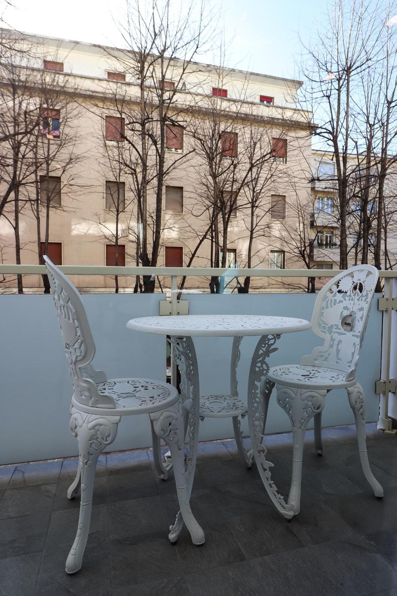 بيسكارا Aron Only Suites Bed And Breakfast المظهر الخارجي الصورة